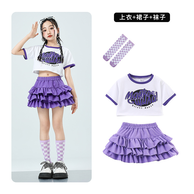 NA 화이트 T 여성 스타일 + 보라색 케이크 스커트 + 보라색 체크 양말