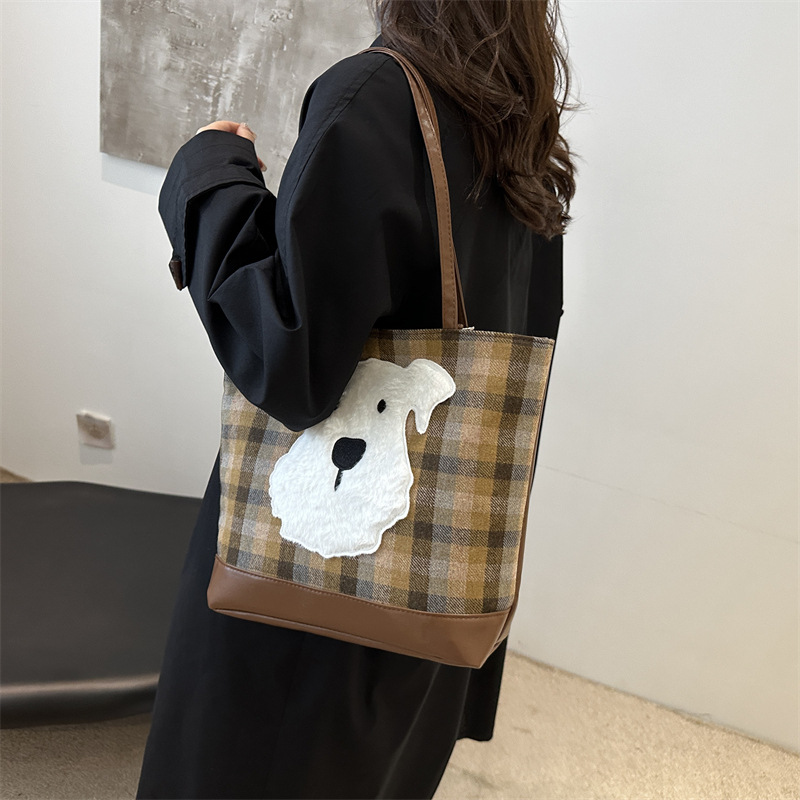 Gran capacidad de alta sensación de bolso de mujer 2024, nuevo bolso de tela de tela, mochila de moda