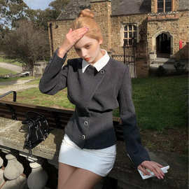 法式时尚优雅假两件翻领毛呢外套秋季百搭设计感收腰显瘦短款上衣