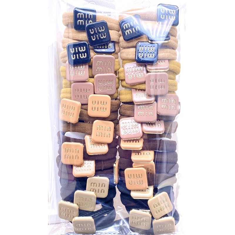 Tarjeta de montaje Chanel estilo de alta calidad letra cuerda de pelo estilo occidental grande intestino bolas banda de pelo banda simple de alta gama de goma para mujeres