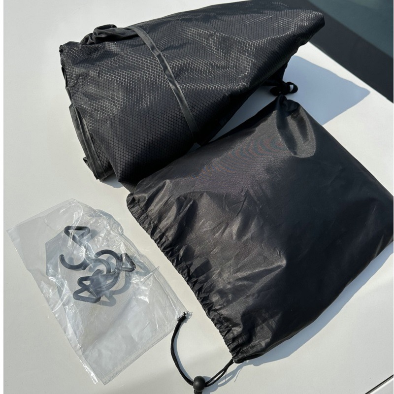 Car snow shield 600d Oxford cloth sunshade winter waterproof anti-ice windshield car jacket cover thickened cross-border