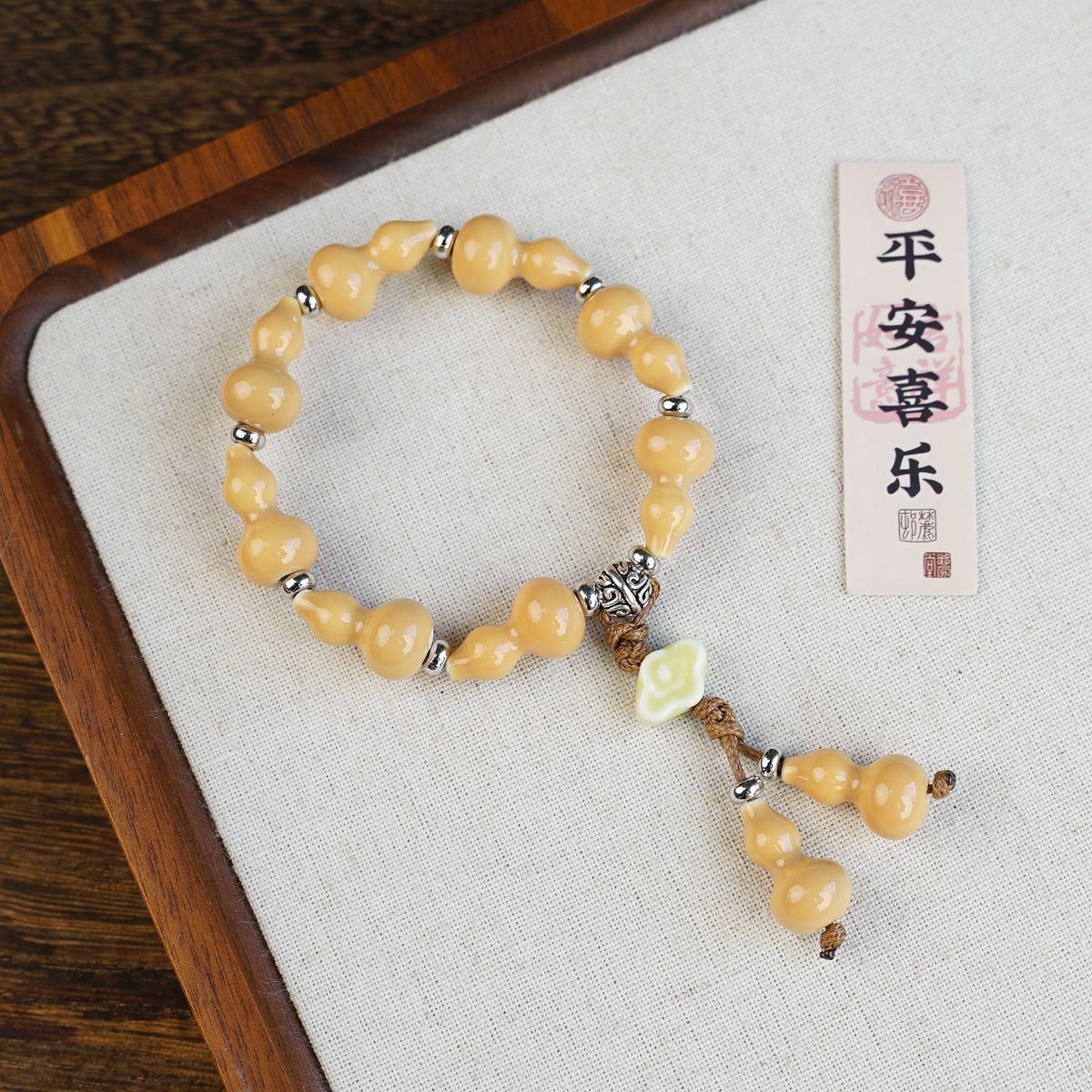 Jingdezhen pulsera de cerámica de verano mujer alta sensación galletas serie de gatos nicho diseño universal pulsera alta sensación