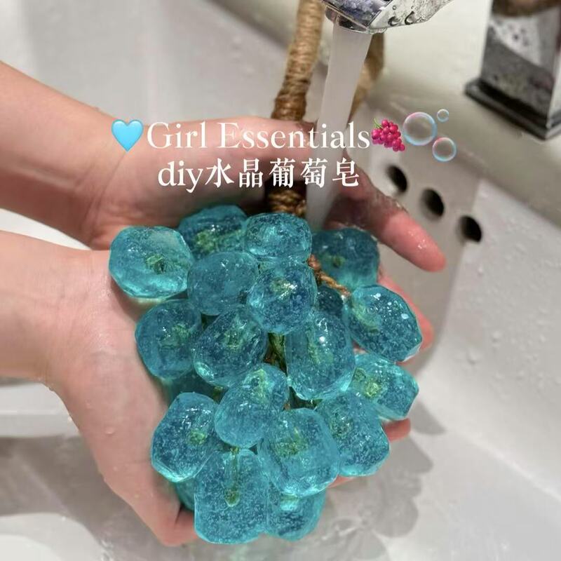ブドウのアロマセラピーペンダント手作り DIY 素材パッケージ石鹸小さな新鮮でかわいいギフト女の子の親友や友人へのペンダントギフト|undefined