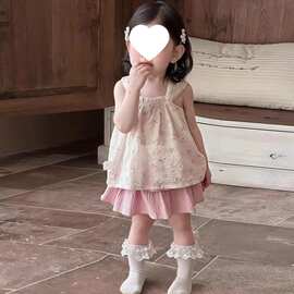 韩版童装女童夏季套装2026新款儿童宝宝碎花吊带背心粉色半身裙裤