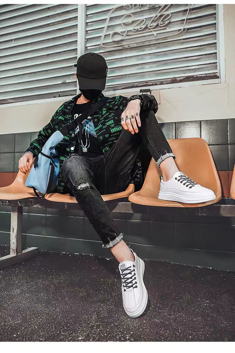 Produttori Nuove scarpe da ginnastica da uomo Scarpe da jogging morbide Teather Scarpe singole casual da uomo piccole scarpe bianche scarpe da uomo scarpe alla moda all'ingrosso_voghion.com