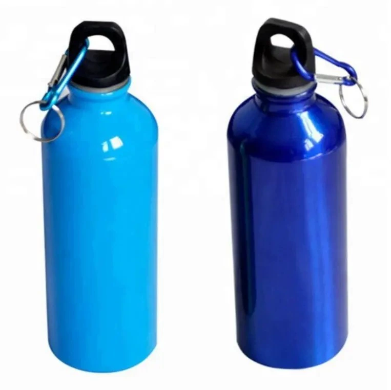 Handheld thermos outside climbing, teapot