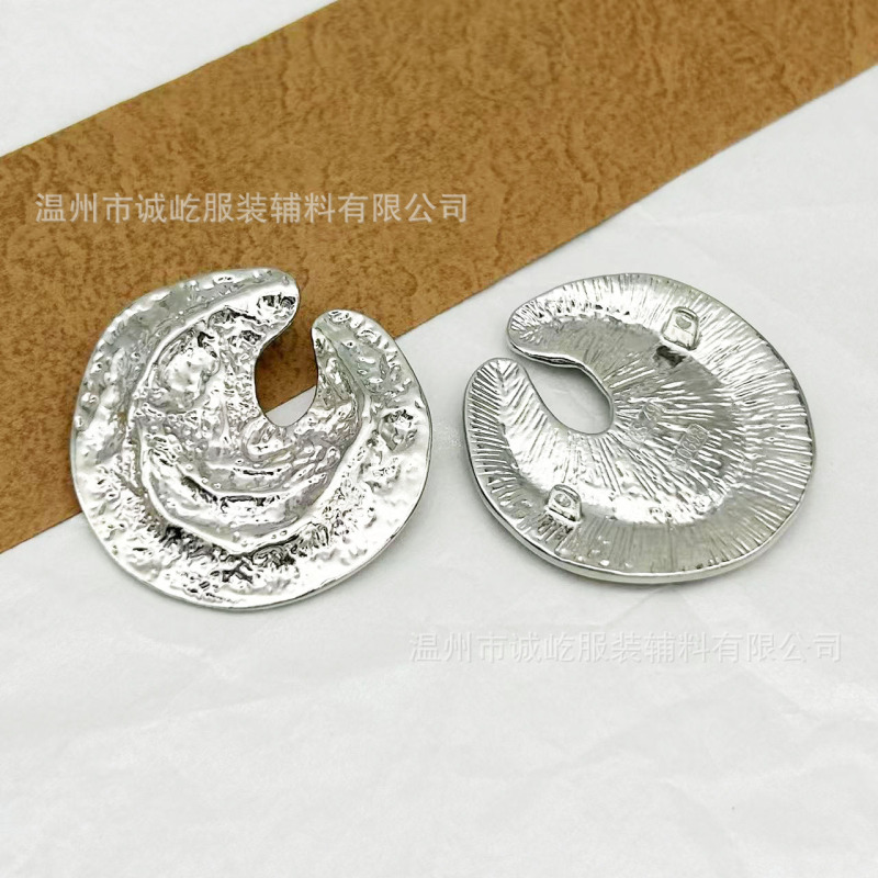木の叶の形のヒマワリの不规则な形の异形の両足の合金のボタンのコートのトレンチコートのスーツのコートの装饰的なボタン|undefined
