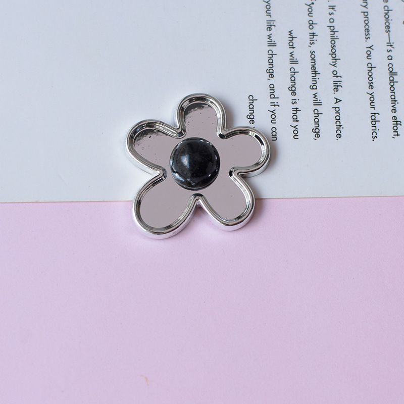 5g Weight Resin Accessories Jewelry Making Type Jewelry Accessories Classification 1 Piece Quantity Arylic Material Bear, Heart Shape Pattern Plating Design Cartoon Style Style Bear Heart Shape Shoe Accessories Arylic 5