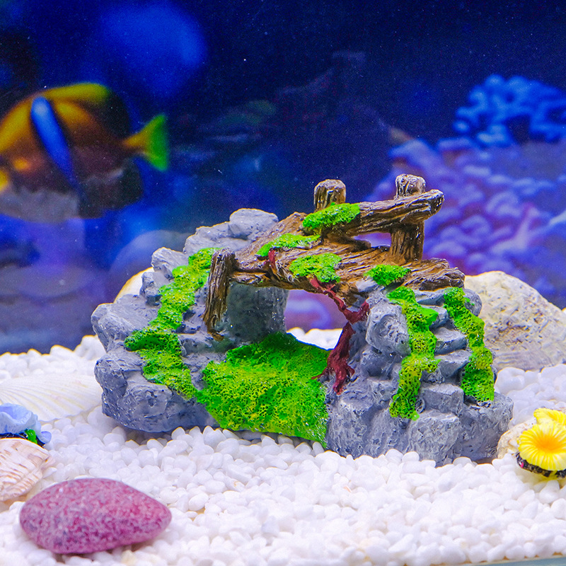 Venta caliente pecera acuario adorno sumergido dibujos animados mini casa de piña PVC no se rompe agua pescado y camarones tanque de refugio