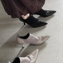 法式复古风细跟深口单鞋女2025秋季新款性感尖头时尚拼接高跟鞋子