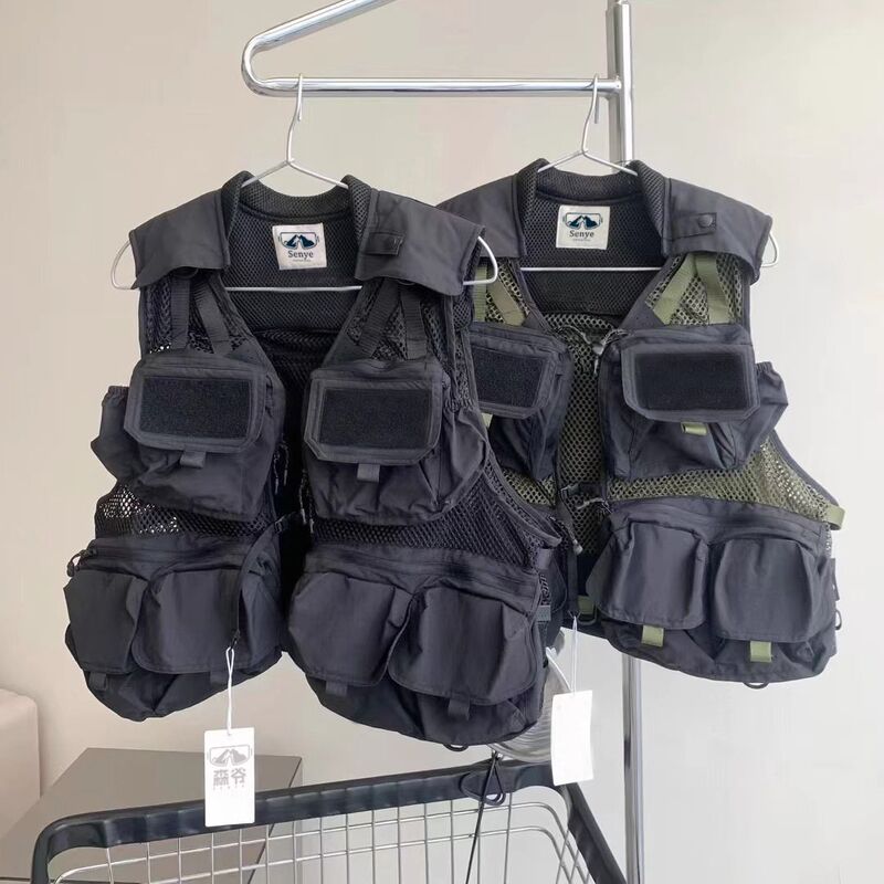 Japanese Street Style Stylish Vest for Men and Women, Functional Patchwork Outdoor Camping Multi-Pocket Work Vest Japanese Street Style Stylish Vest for Men and Women, Functional Patchwork Outdoor Camping Multi-Pocket Work Vest