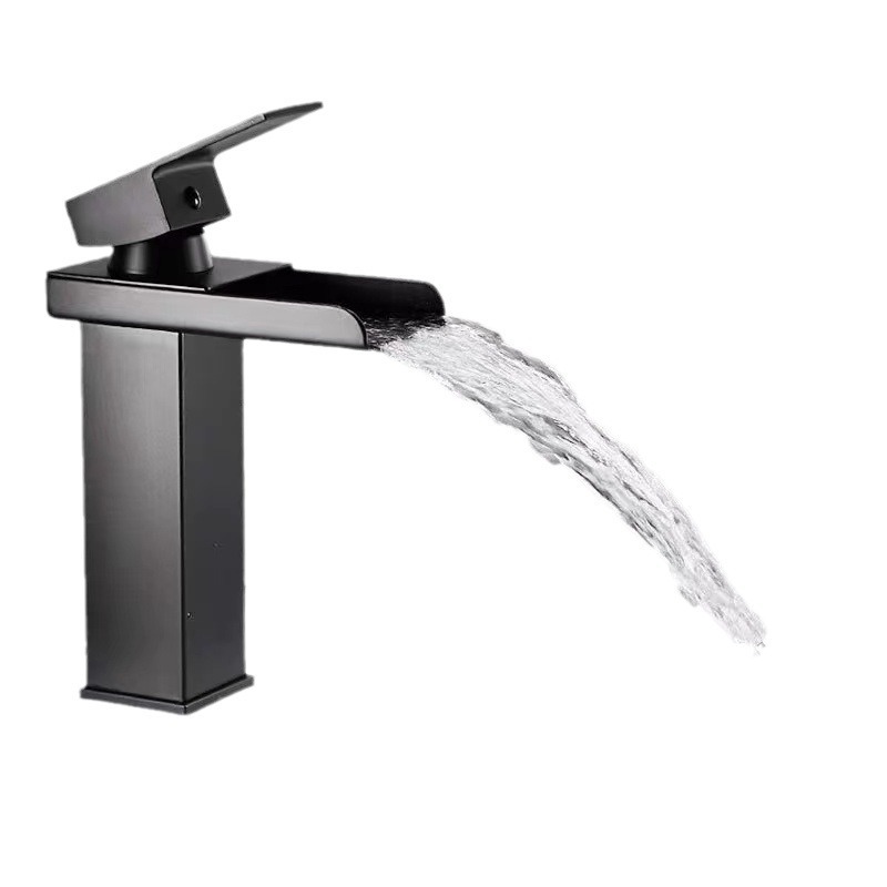 Fábrica directa cascada transfronteriza agua caliente y fría lavabo