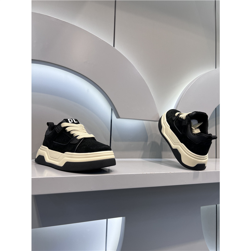 By Original Design Fashionable Classy Men's Shoes Autum Popular Style Douyin Same Style Leather Non-Slip Soft Sole Shoes