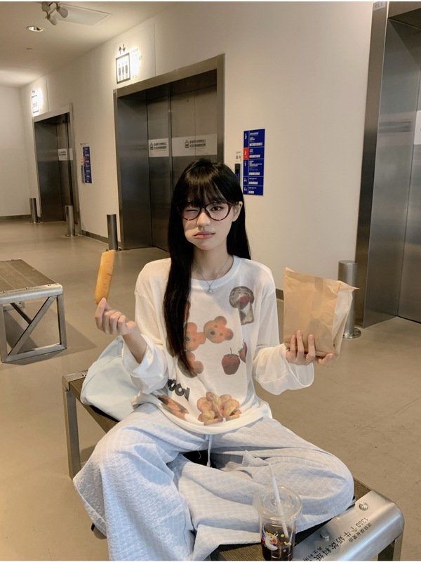 韩系慵懒风白色小熊印花长袖T恤女夏季圆领宽松薄款防晒罩衫上衣|undefined