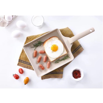 Corea del Sur importó tortilla máquina de hamburguesas sartén antiadherente olla de desayuno de cuatro orificios de doble orificio para el hogar artefacto de tortilla