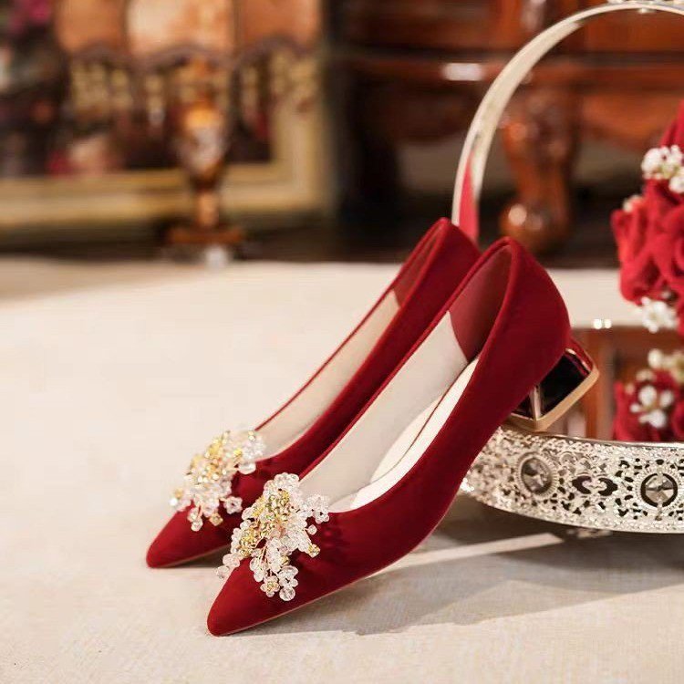 红色中式秀禾婚鞋新娘鞋单鞋女鞋粗跟高跟鞋孕妇可穿2025新款