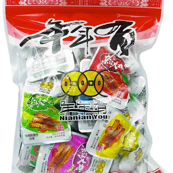 湖南郴州特产年年有东江大坝鱼香辣小鱼仔鱼块零食清水鱼