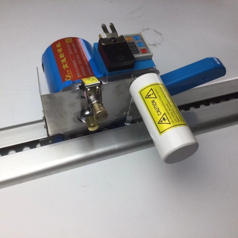 Máquina de corte de tela conjunto completo de marco de dibujo de tela máquina de corte de cuchillo circular máquina de corte automática servo corte eléctrico máquina de corte de material grueso