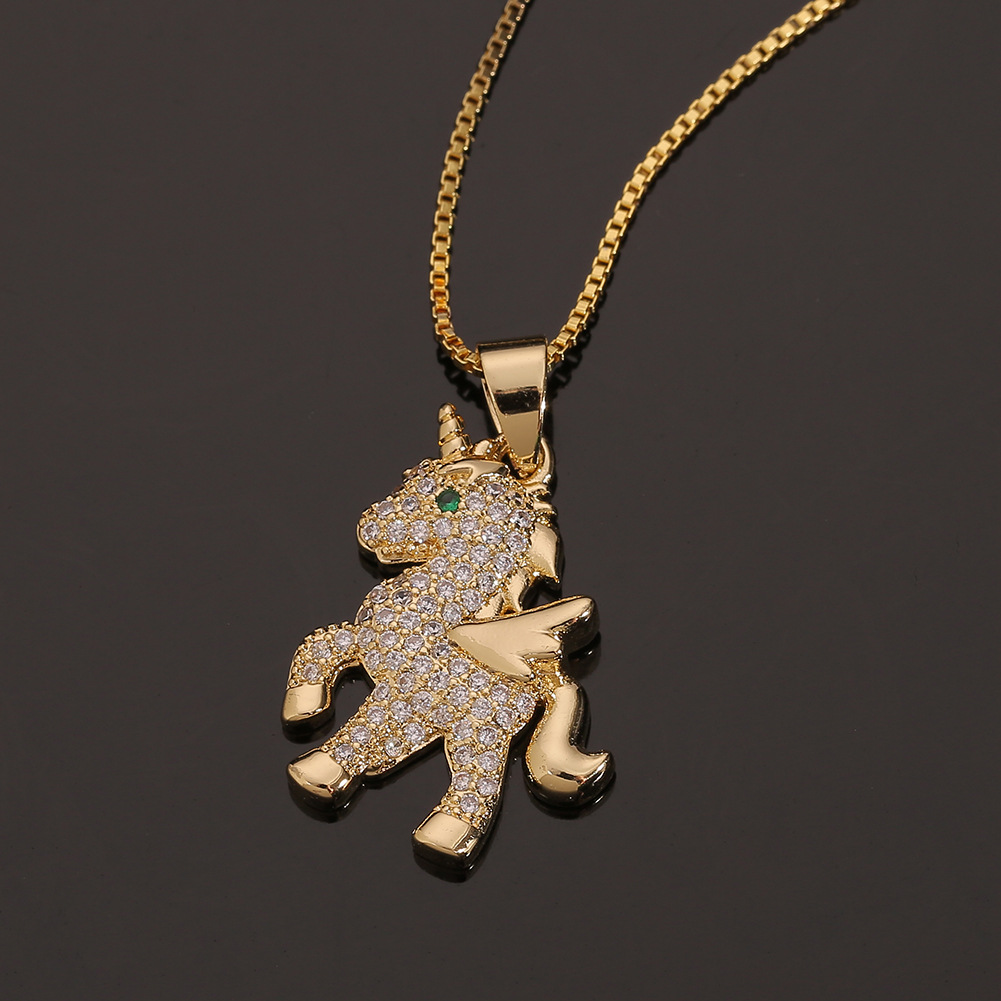 New Pony Pendant Micro-inlaid Zircon Copper Necklace Wholesale Nihaojewelry display picture 3