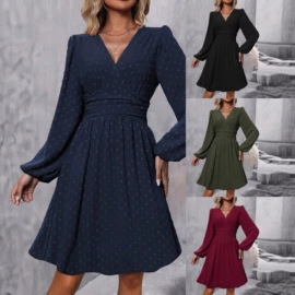 连衣裙;女式T恤;时尚休闲套装