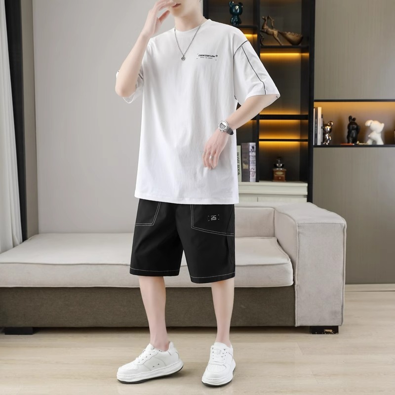 夏用の男性用の大きいサイズのアイスシルクスーツ、ハンサムな男の子の夏用半袖プラスファットショーツのセット|undefined
