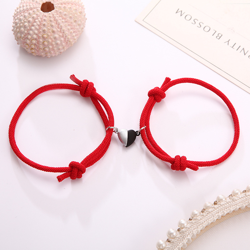 Cross-Border Popular European and American Fashion Black and White Heart-Shaped Magnetic Buckle Bracelet Adjustable Milan Rope Braided Couple Bracelet