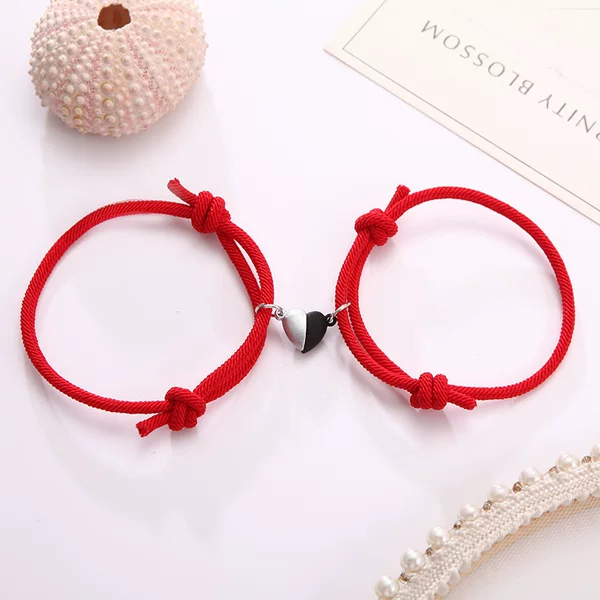 Cross-Border Popular European and American Fashion Black and White Heart-Shaped Magnetic Buckle Bracelet Adjustable Milan Rope Braided Couple Bracelet