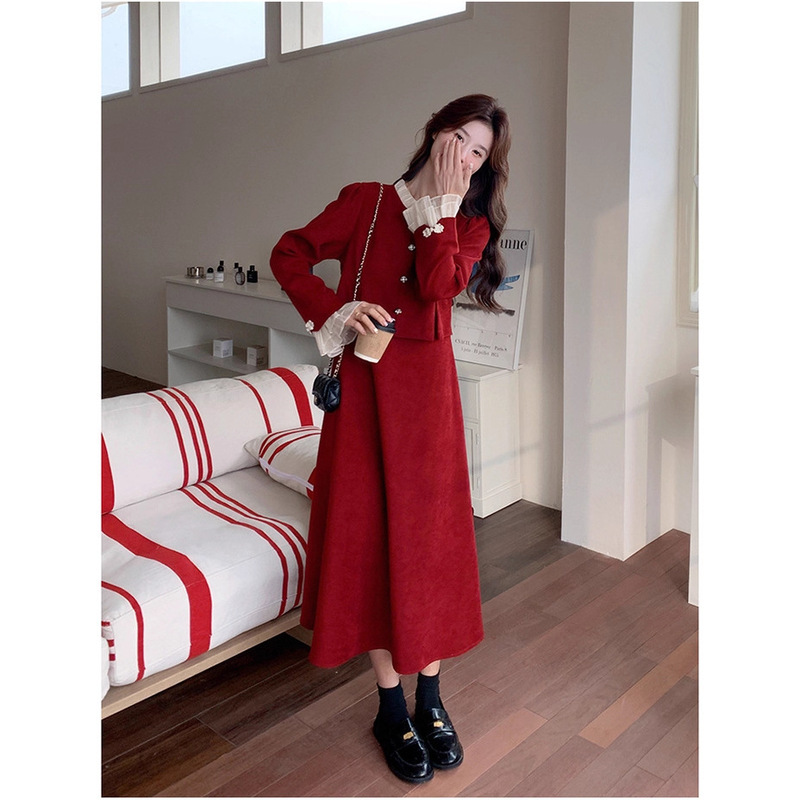 Red Dress for Women 2025 New Early Autumn Fake Two-Piece Lace Splicing Long Skirt Petite Engagement Long-Sleeved Skirt