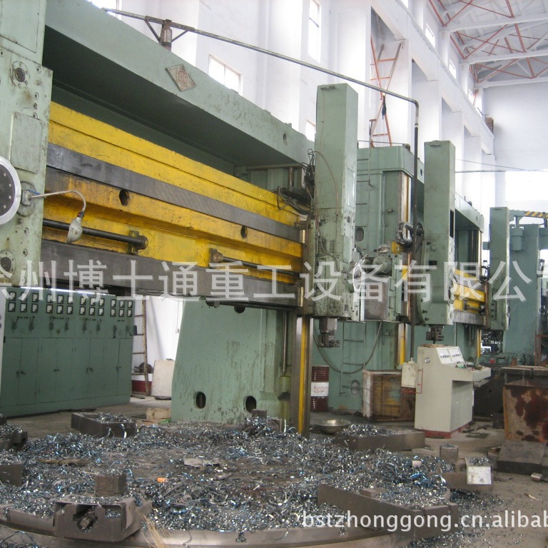 供应日产2500、5000吨篦冷机衬套、固定梁、活动梁、托轮装置