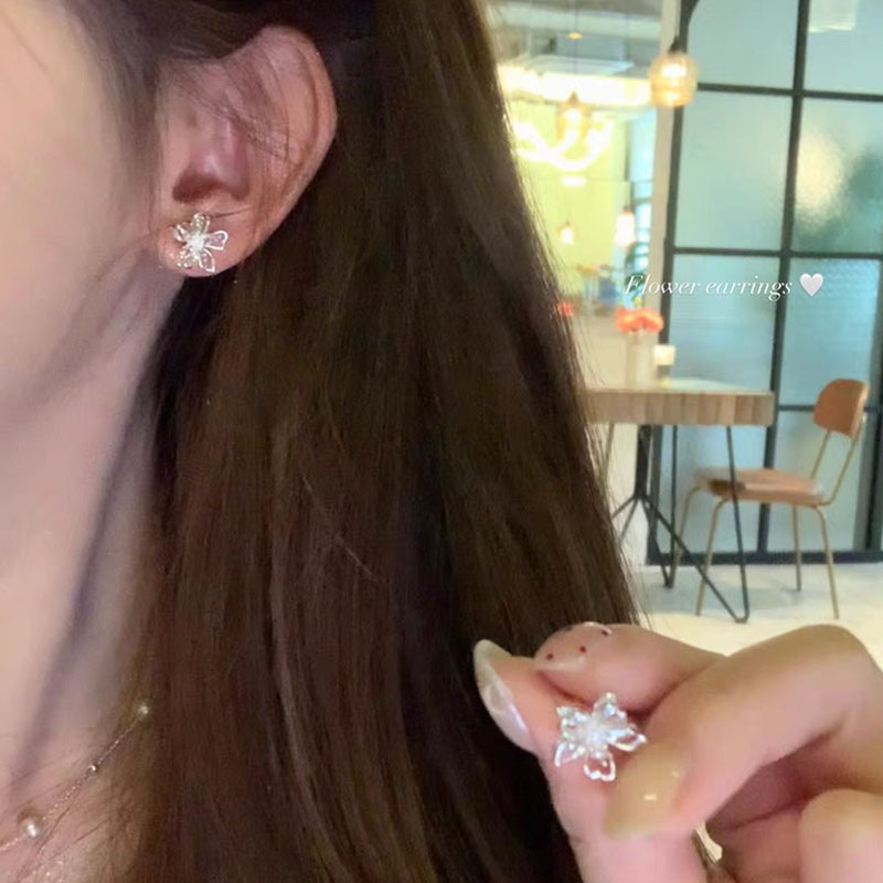 抖音热销闪钻珍珠耳环女轻奢小众高级感耳圈气质甜酷网红几何耳饰|undefined