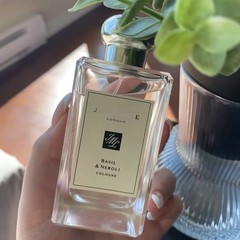 外贸越南组马龙蓝风铃草鼠尾草与海盐红玫瑰英国梨橡树淡香水橙花