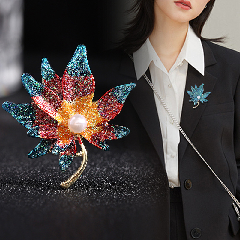 Broche para mujer, broche de hoja de arce con gotas de aceite, color esmaltado, broche de abrigo de arte simple, accesorios de bolso antiexposición_voghion.com