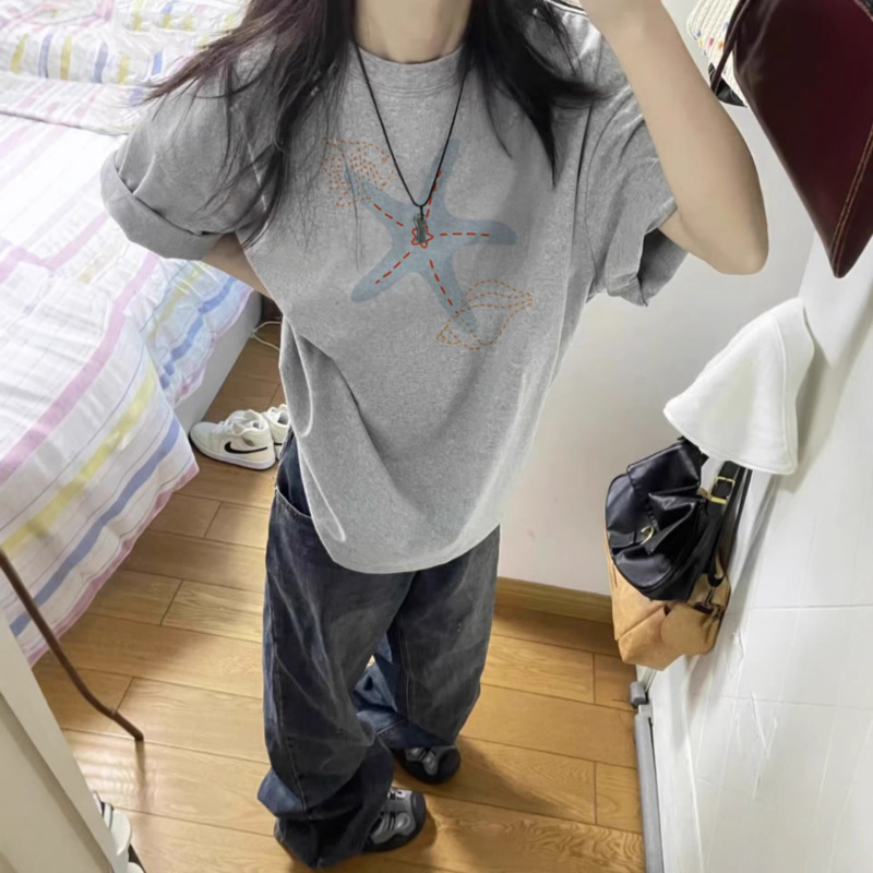 Summer Gray Straight-Shoulder Short-Sleeved T-Shirt for Women 2026 New Large Size Pure Cotton Design American-Style Half-Sleeved Loose Top