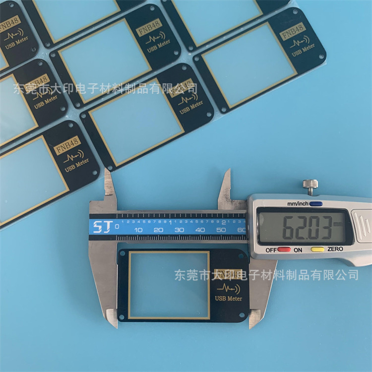 网版丝印高透光黑色边框透明视窗保护镜片CNC切割外形 带通孔