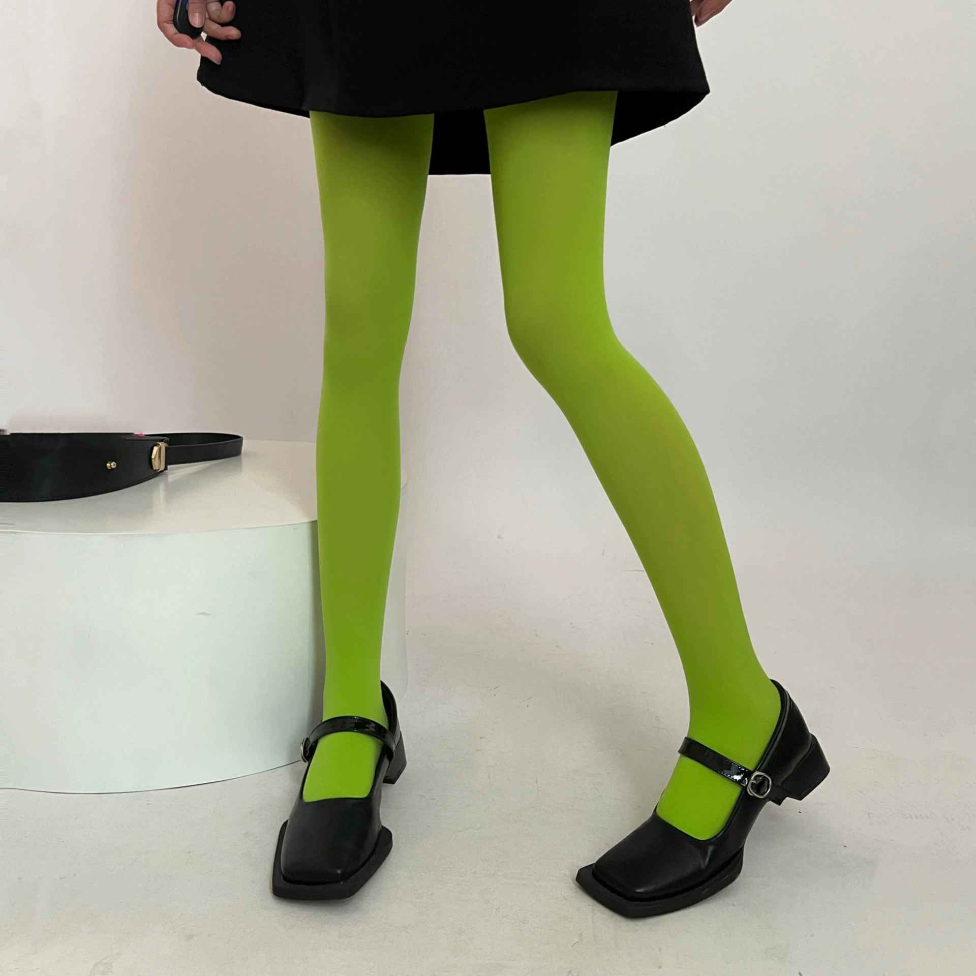 Velvet swan, base tights, universal socks