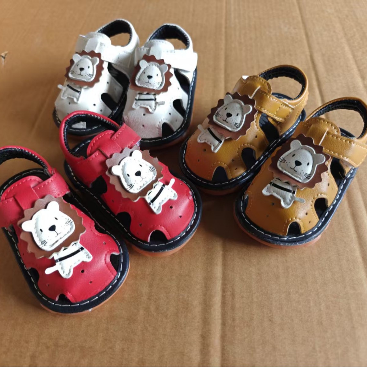 Dropshipping 2025 Summer New Soft-Soled Children's Sandals Closed-Toe Boys and Girls Baby Sandals Called Baby Shoes