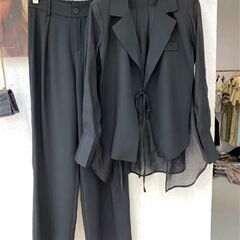 春夏大きいサイズ薄手スプライシングスーツ韓国風スリムレッグパンツ2点セット無地シルケットトップスーツ
