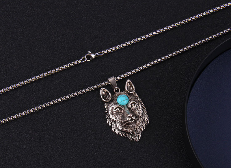Wolf Head Turquoise Pendant Necklace For Hanfu Style Jewelry_voghion.com
