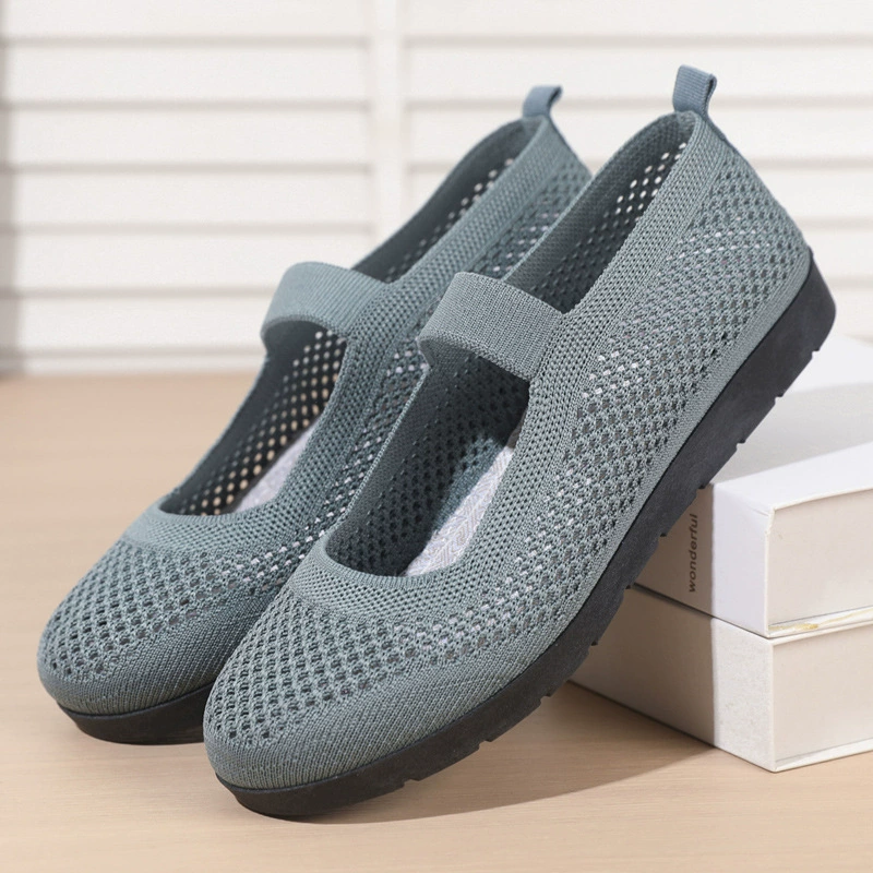 Летние сетчатые дышащие туфли для мам, освежающие сетчатые туфли, повседневные черные рабочие туфли на мягкой подошве, сандалии для женщин