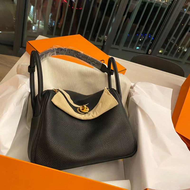 2024 Wax Sewing Imported TC Cowhide Lindi Bag Doctor Bag Genuine Leather Women's Bag Shoulder Handbag Medicine Bag 2024 Wax Sewing Imported TC Cowhide Lindi Bag Doctor Bag Genuine Leather Women's Bag Shoulder Handbag Medicine Bag