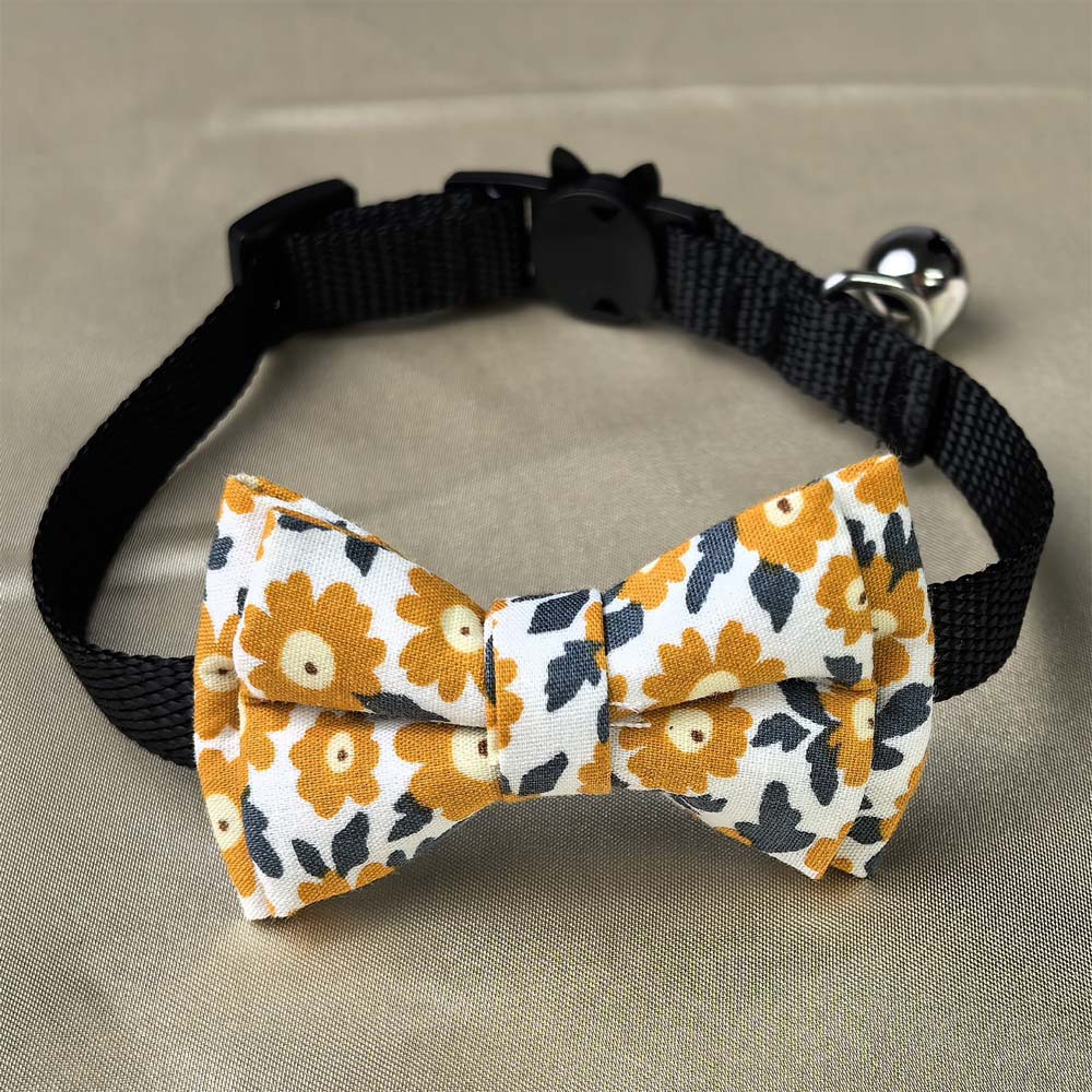 Marca de moda collar de lazo para mascotas collar de perro de peluche collar de perro pajarita de gato decoración puede tirar de la correa del cuello al por mayor