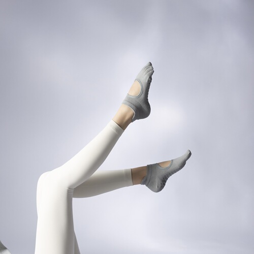  New Summer Pilates Socks Yoga Socks Full Finger Anti-Slip Professional Women's Five Finger Socks Summer Sports Split Toes