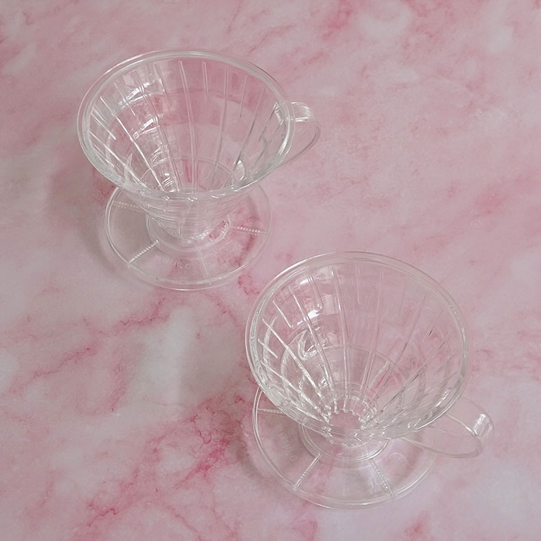Conical Coffee Filter Cup V60 Hand Brewing Drip Cup Brewing Appliance Single Hole V01/v02 Coffee Filter Wholesale Conical Coffee Filter Cup V60 Hand Brewing Drip Cup Brewing Appliance Single Hole V01/v02 Coffee Filter Wholesale