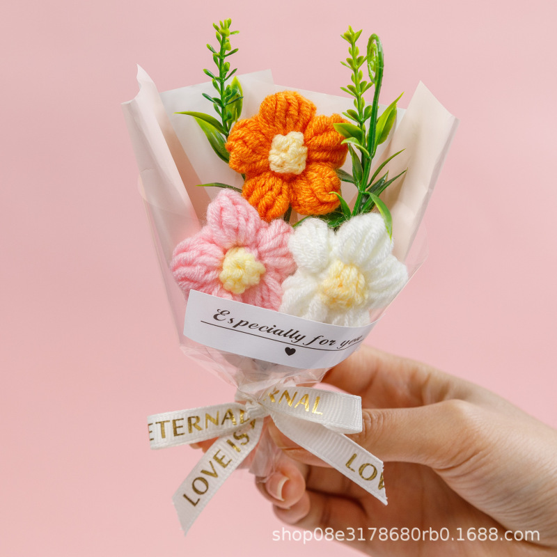 完成したミニウールフラワーは、新鮮でかわいい小さな花束をシミュレートし、誕生日のギフトとしてガールフレンドに贈り、卸売で記念品として贈ることができます。|undefined