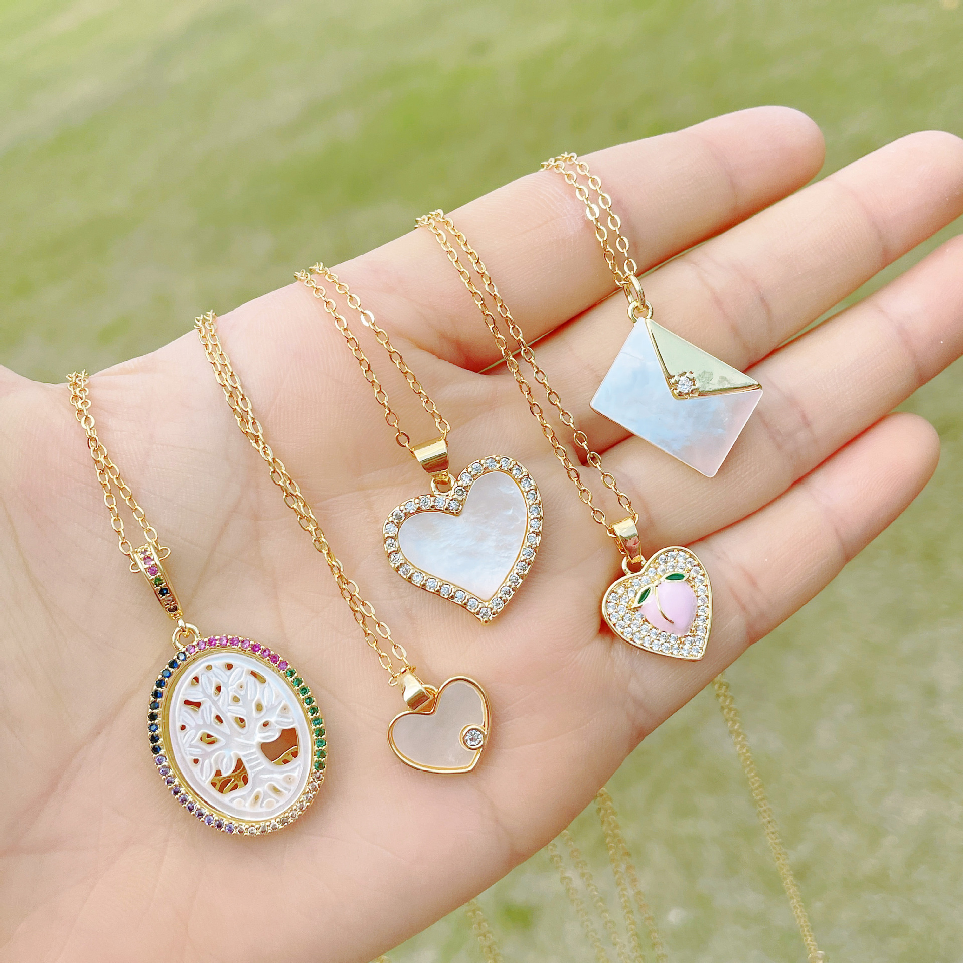 INS Style envelope Heart Shape Copper Gold Plated Plating Inlaid Shell Shell Pendant Necklace