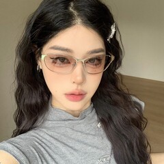 オールドマネースタイルメタルキャットアイサングラス女性用y2kホットガールファッショナブルでハイエンド2025新しいスクエアとラウンドフェイスサングラス