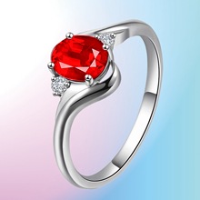 凯薇热卖英国王妃订婚蛋形钻戒指 时尚蓝石网红同款皇室贵妃戒指