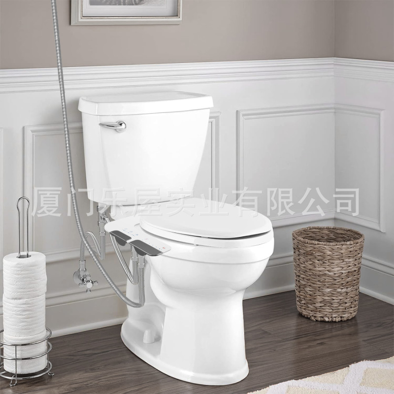 冷熱水銃灰色の清潔器は超薄型で、電気知能トイレの蓋を使わずにお尻を洗う神器婦人洗浄器の対外貿易|undefined
