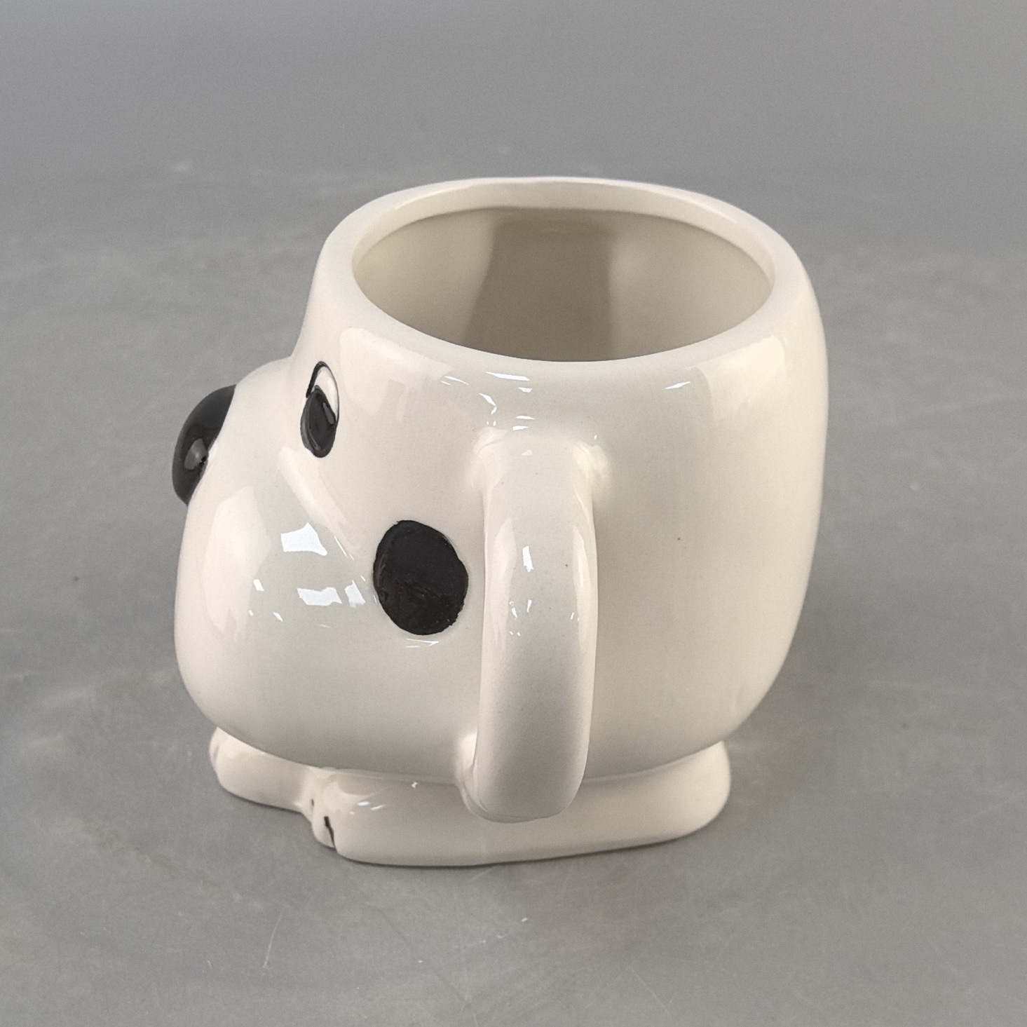 Taza de cerámica 3D estereoscópica de perro de manchas, taza de marca roja, taza de agua práctica