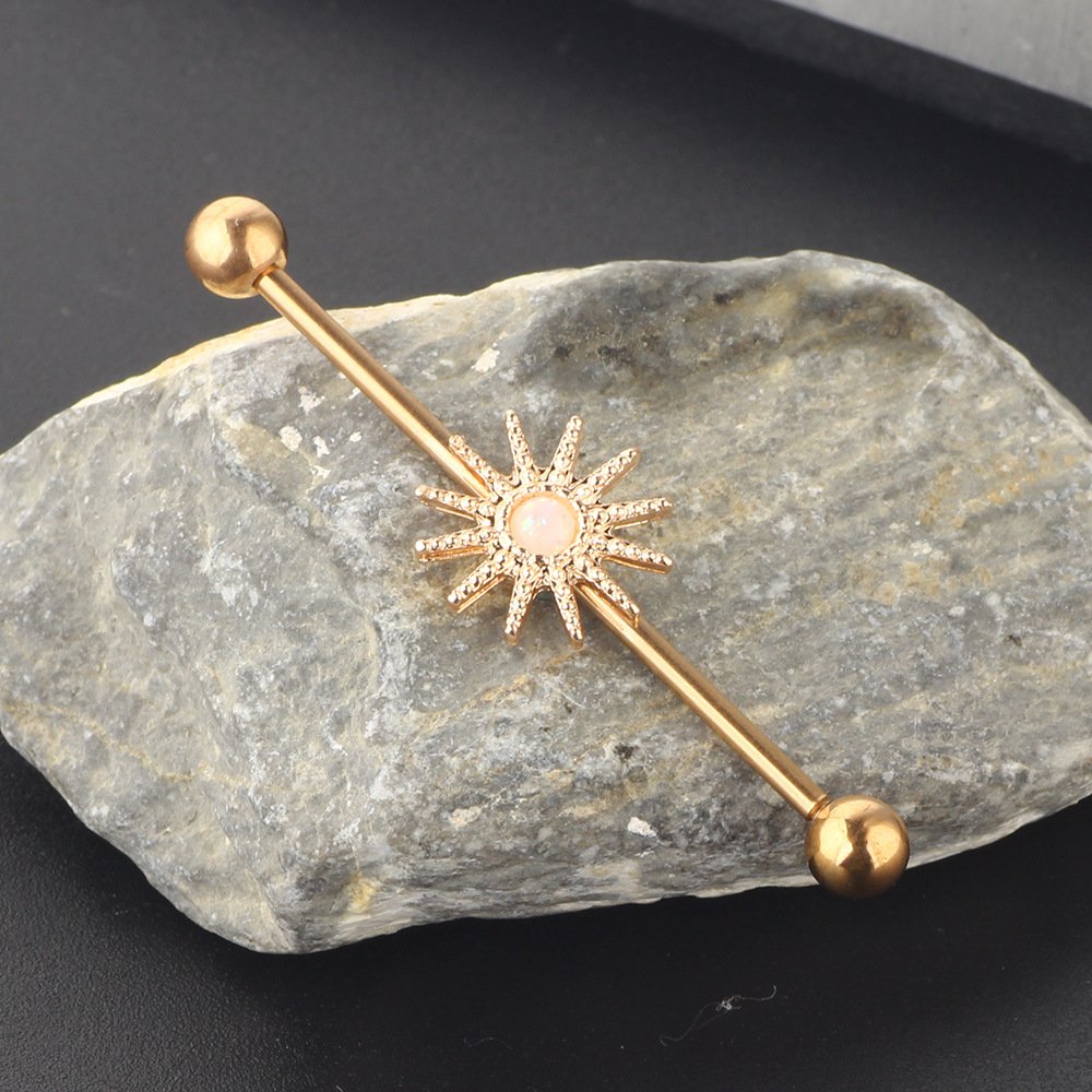 Pointed titanium steel lip stud product view